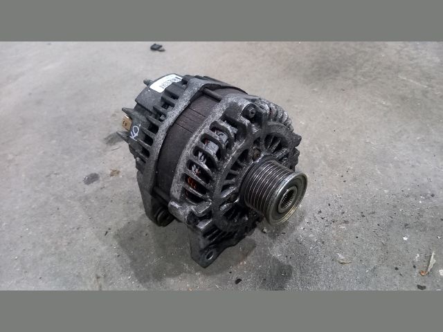 bontott RENAULT MASTER Generátor